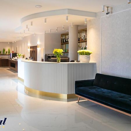 Hotel Mistral 마르키 외부 사진